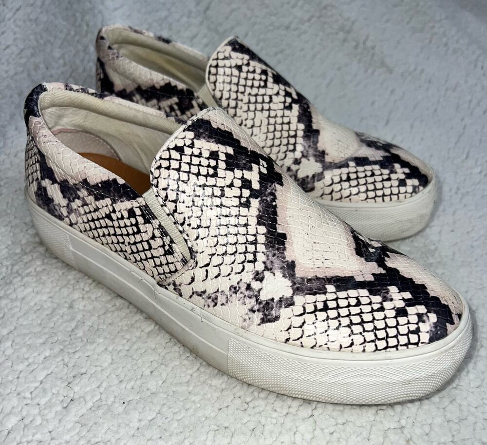 Steve Madden Snake Print Slip Ons - size 8.5 - K2